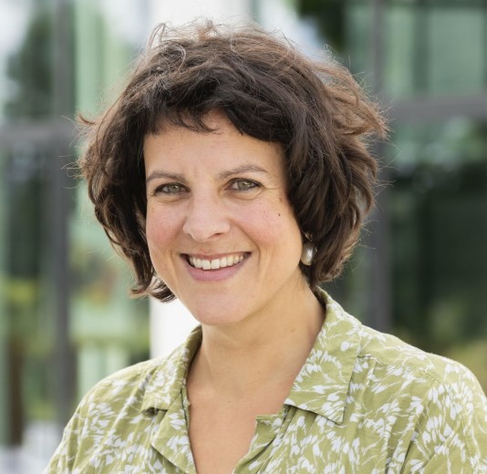 Marianne Cap